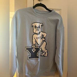 Yale crew neck